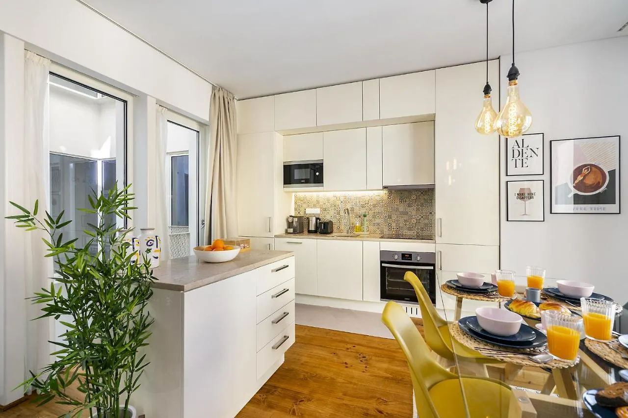 Whome | Ribeira 11 Design Apartment Lisbon 0*,